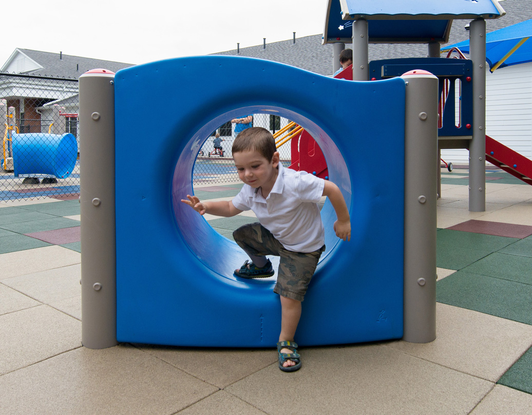 Floating Tunnel Bridge Play System - Commercial Playground Equipment, Pro  Playgrounds
